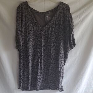 GAP Women's Gray Patterned Short Sleeve Top